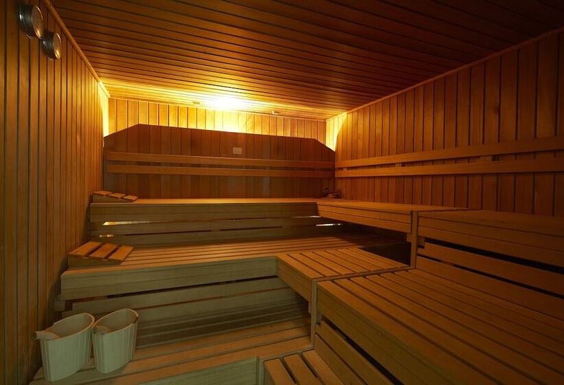 Intercityhotel Frankfurt Airport