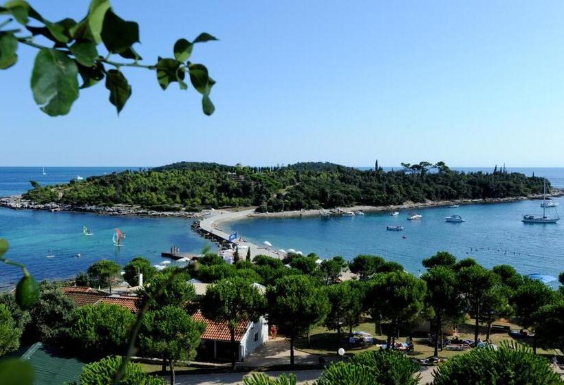 Отель Island  Istra