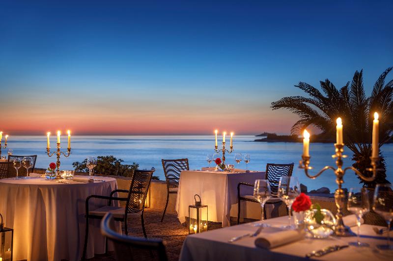 Отель Island  Istra