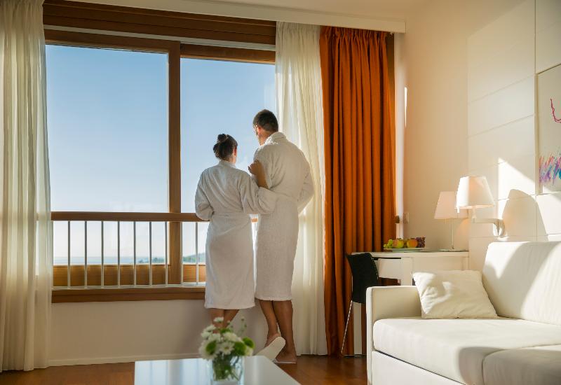 Отель Island  Istra