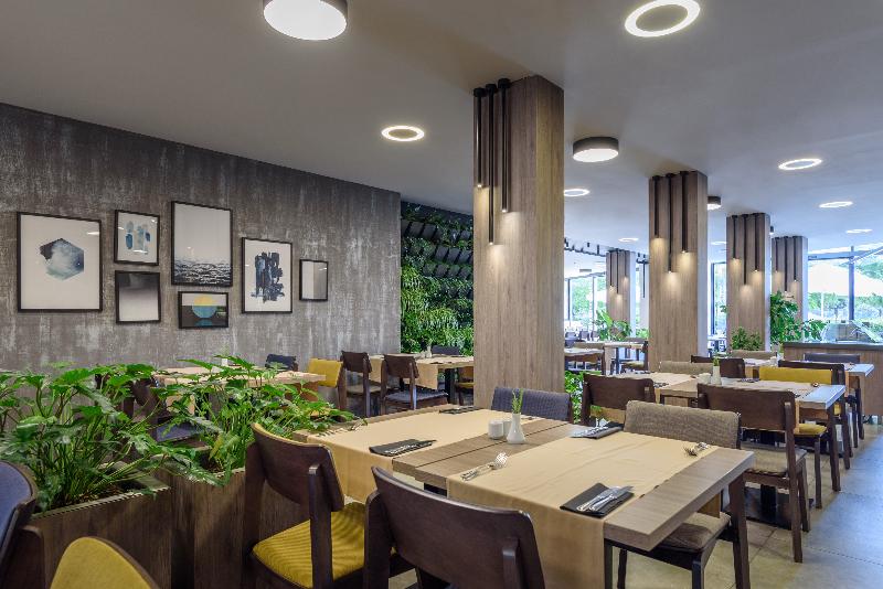 Отель Island  Istra