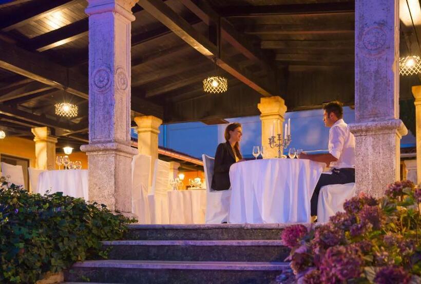 Отель Island  Istra