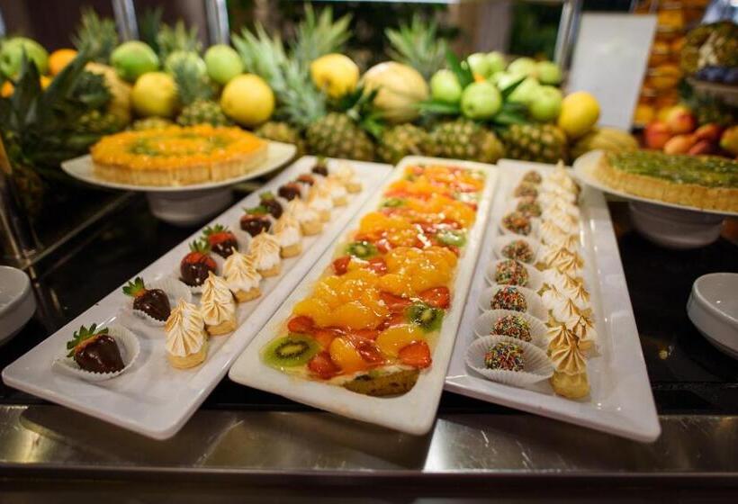 Отель Island  Istra