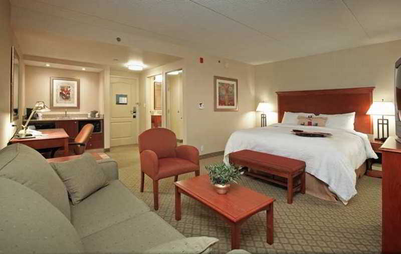 فندق Holiday Inn Express & Suites Kitchener Southeast, An Ihg