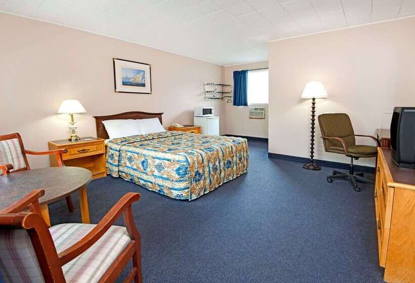 Knights Inn   Park Villa Motel, Midland