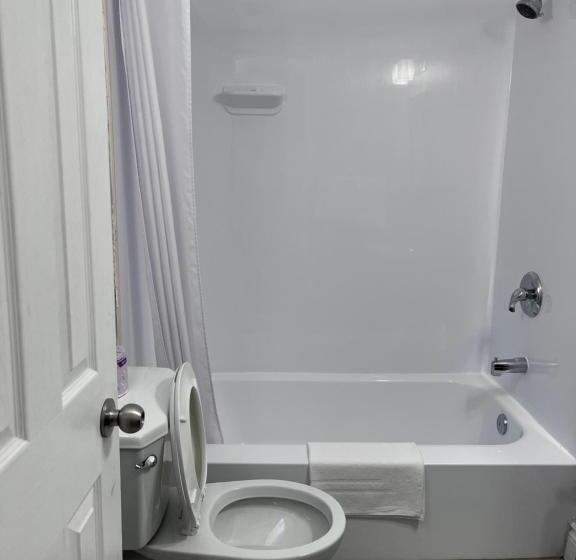 Knights Inn   Park Villa Motel, Midland