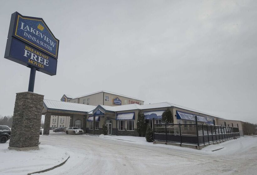 בית מלון כפרי Lakeview Inns & Suites   Fort Saskatchewan