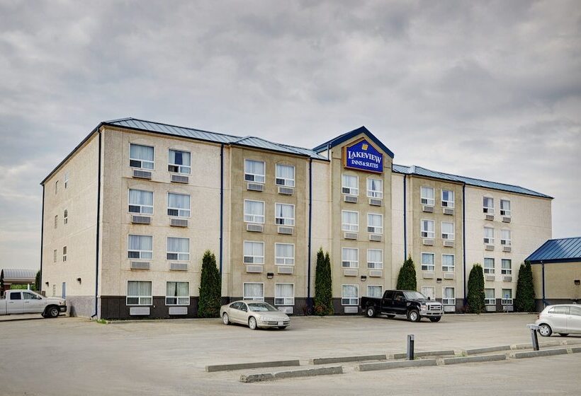 בית מלון כפרי Lakeview Inns & Suites   Fort Saskatchewan