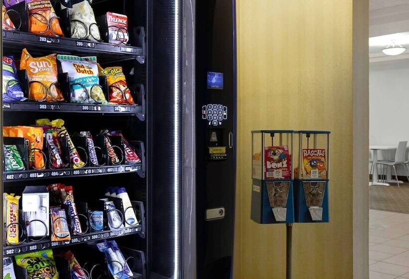 فندق Days Inn By Wyndham Whitecourt