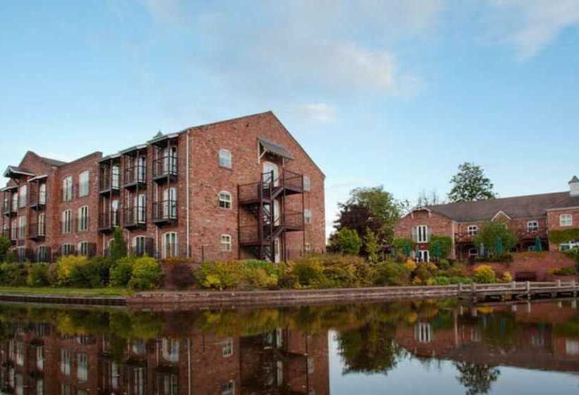 ホテル Lion Quays Resort