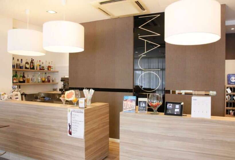 בית מלון כפרי Majorca Sul Mare In Centro A Riccione