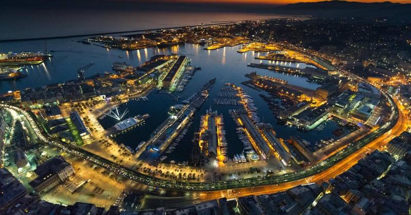 Отель Meliá Genova