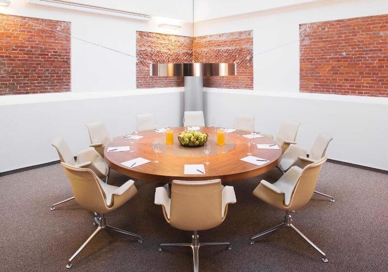 Mövenpick Hotel Hamburg