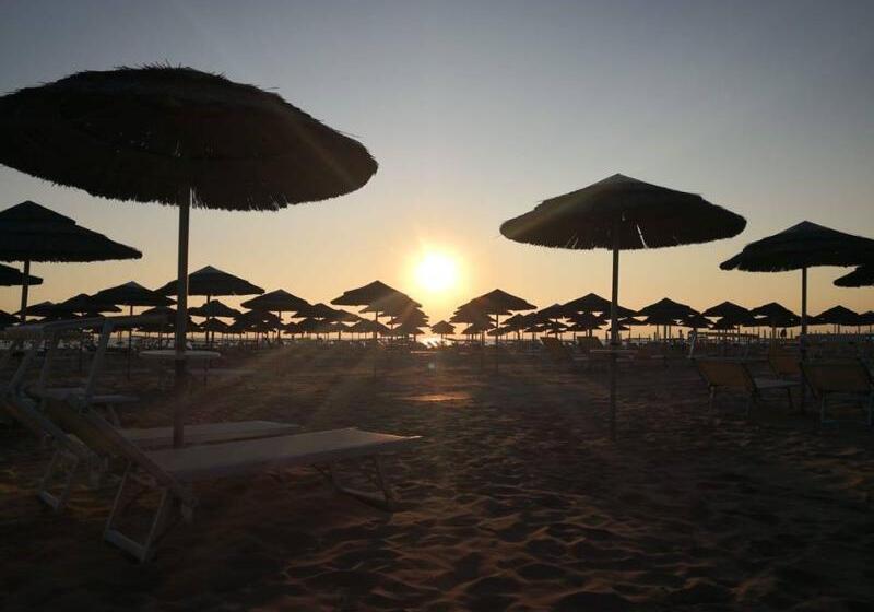 فندق Nanni Garni