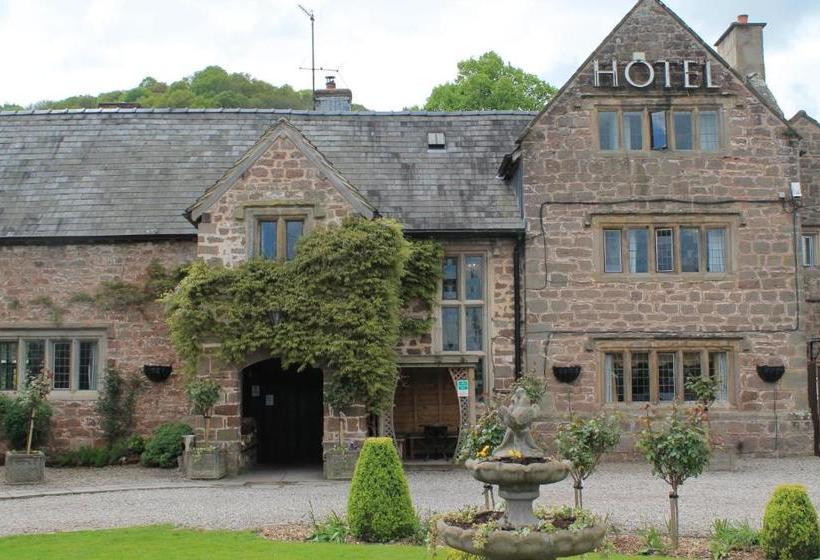 Old Court Hotel & Apartments