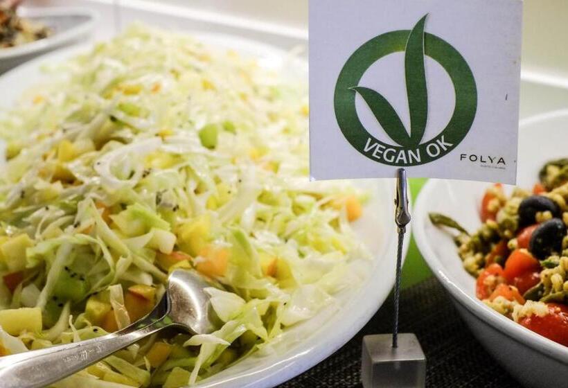 Отель Oxygen Lifestyle