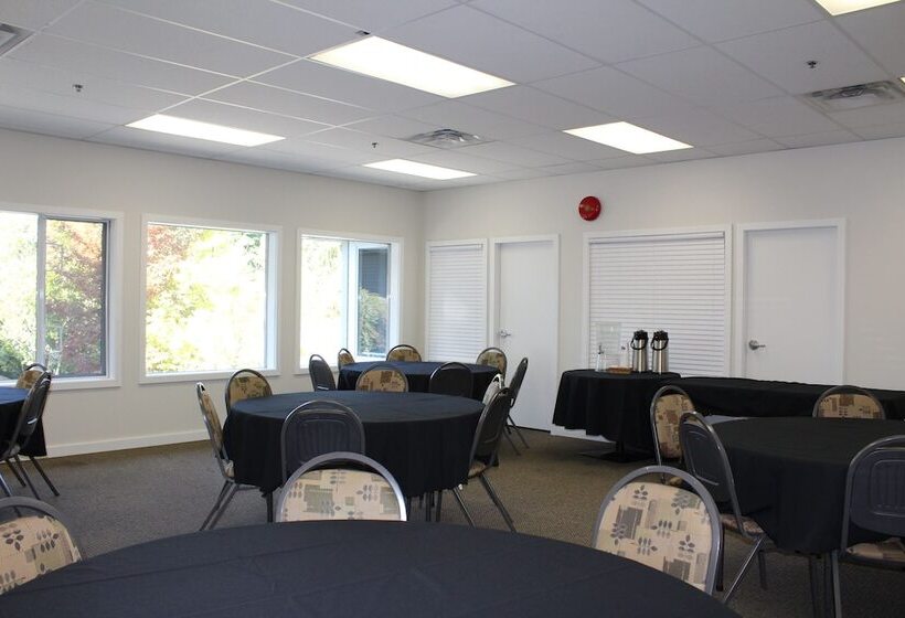 酒店 Pacific Shores Resort & Spa