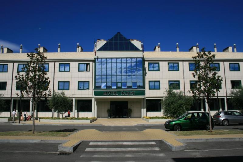 בית מלון כפרי Parisi