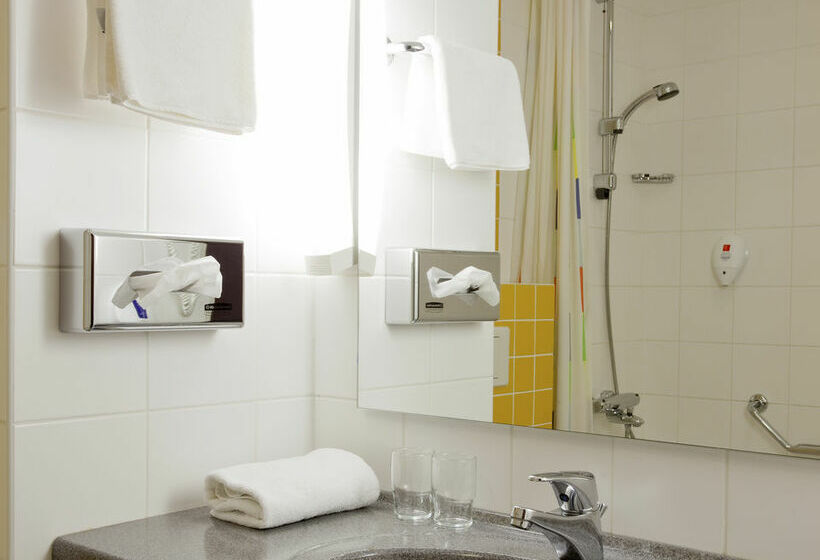 호텔 Park Inn By Radisson Ekaterinburg