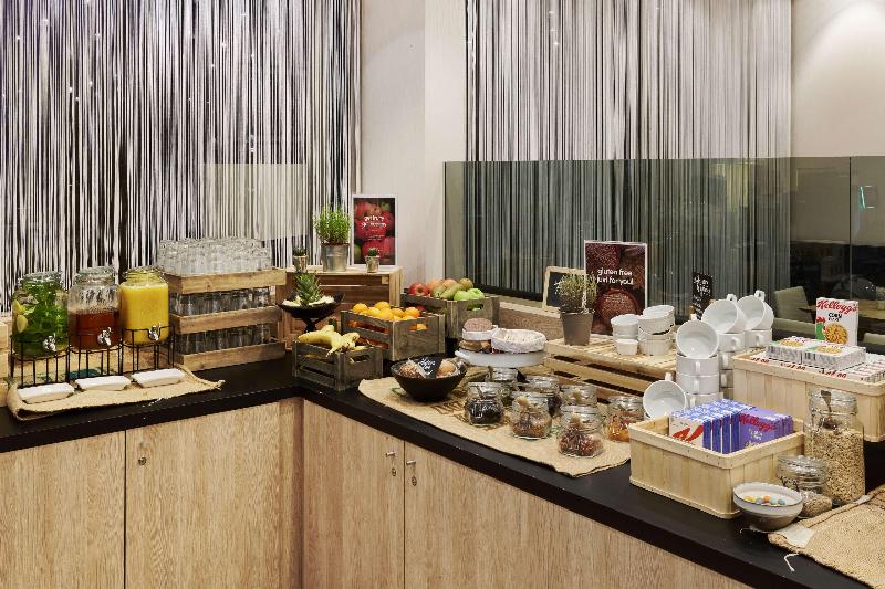 בית מלון כפרי Park Inn By Radisson Liege Airport