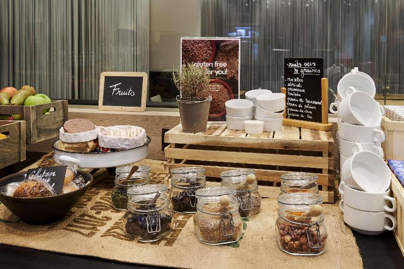 בית מלון כפרי Park Inn By Radisson Liege Airport