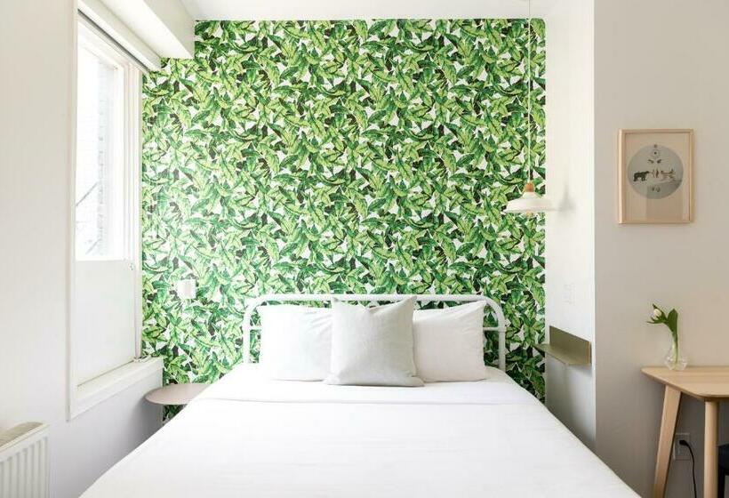 בית מלון כפרי Pembroke Inn