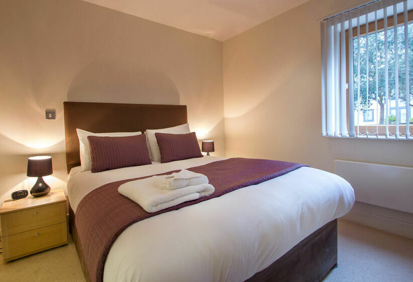 فندق The Postbox By Bridgestreet