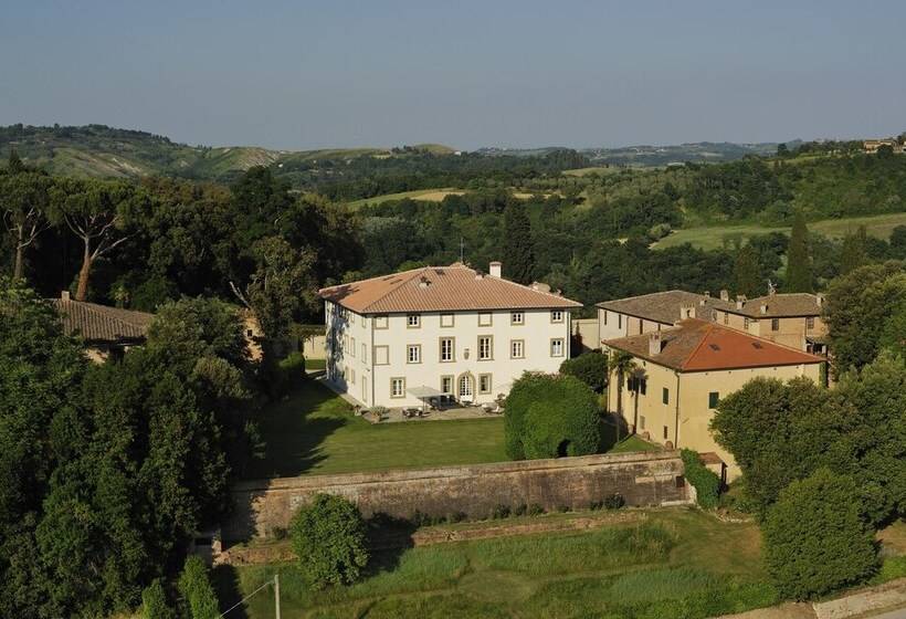 호텔 Pratello Country Resort