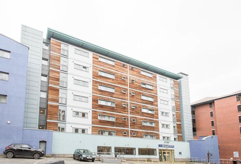 فندق Premier Suites Newcastle