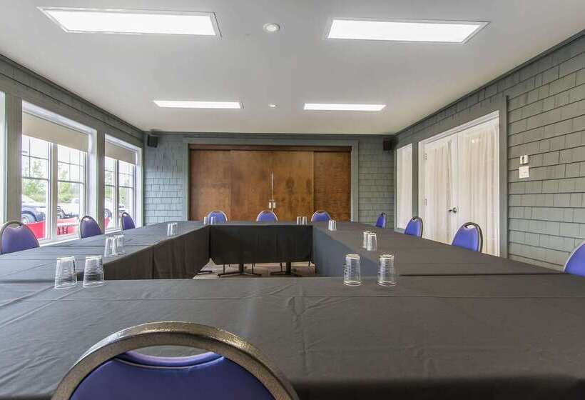 فندق Quality Inn