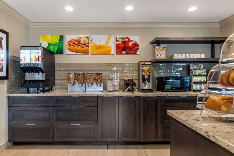 ホテル Quality Inn & Suites Amsterdam