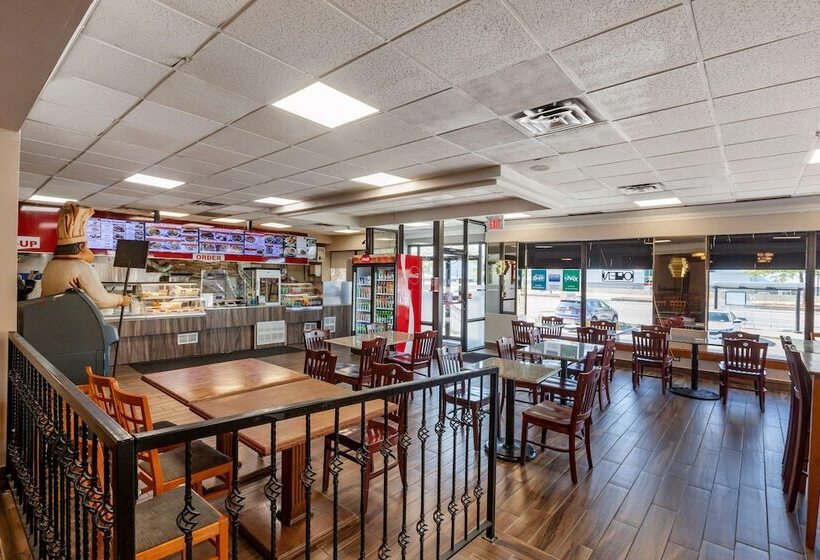 酒店 Quality Inn Toronto Airport