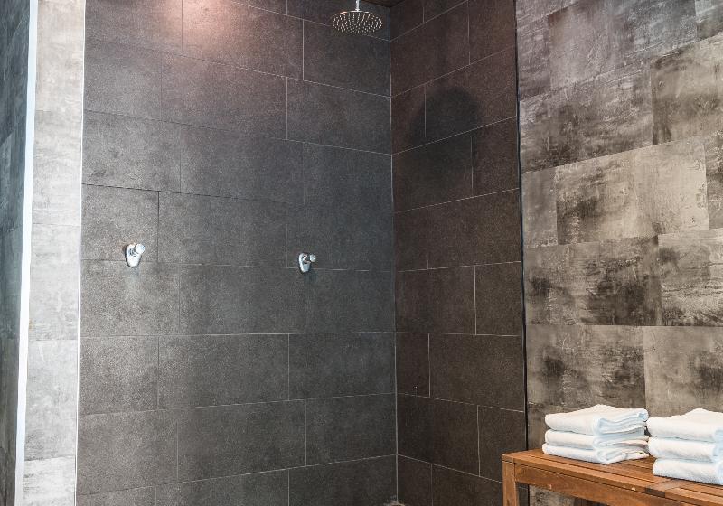 Quartier, Ascend Hotel Collection