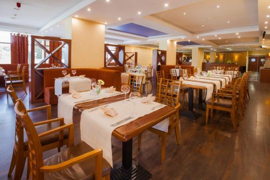 호텔 Qubus Walbrzych