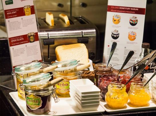 호텔 Qubus Walbrzych