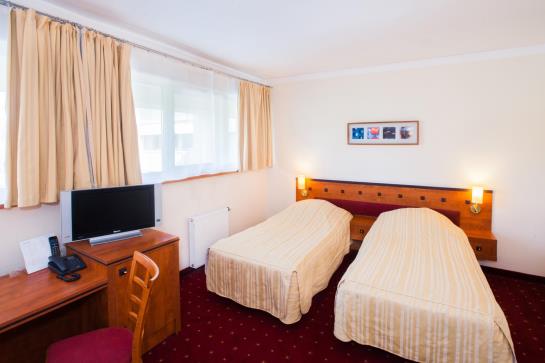 호텔 Qubus Walbrzych