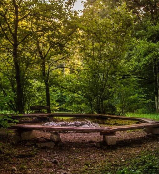 هتل Rakov Skocjan