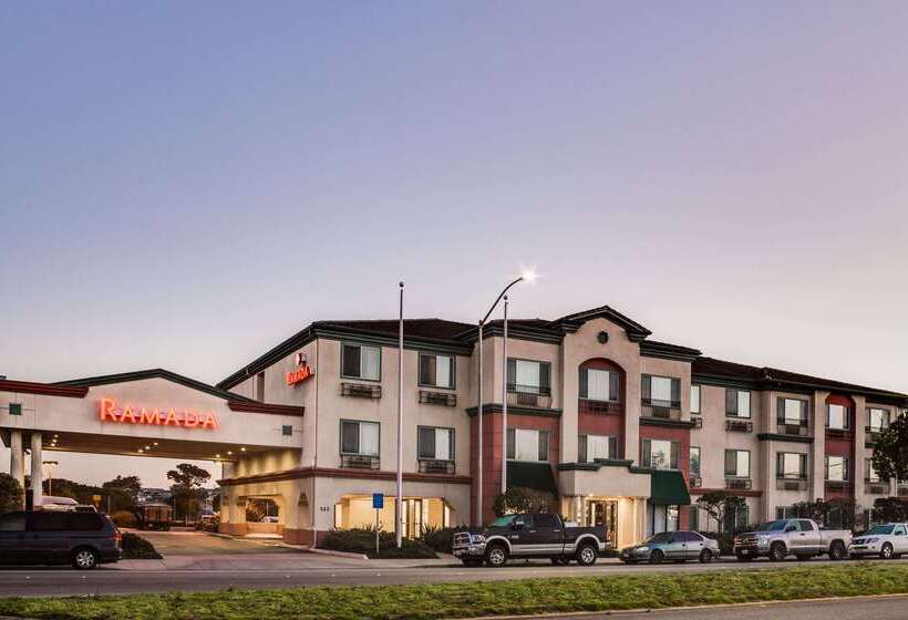 בית מלון כפרי Ramada By Wyndham Marina