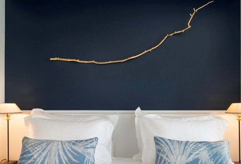 ホテル Riva Marina Hvar