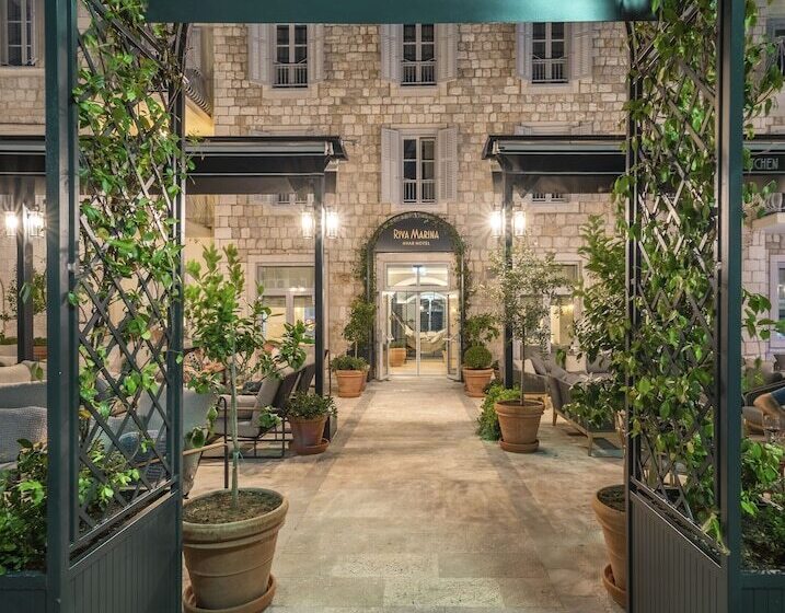 هتل Riva Marina Hvar