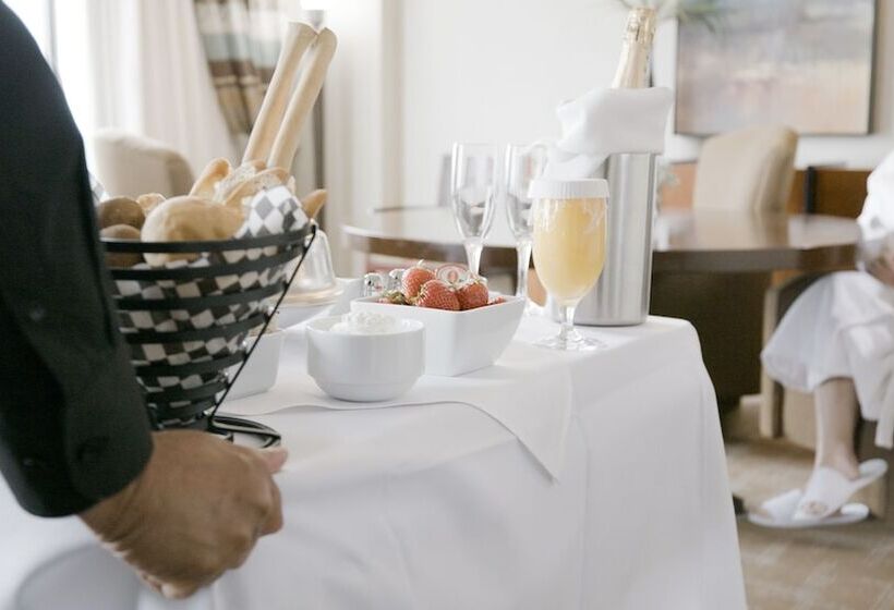 ホテル River Cree Resort & Casino