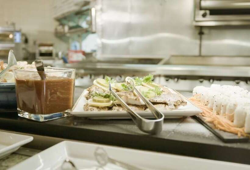 ホテル River Cree Resort & Casino