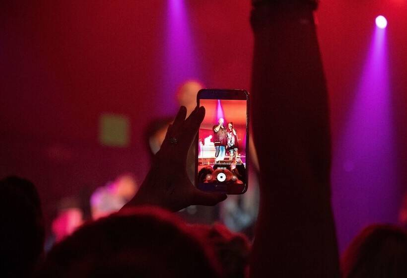 ホテル River Cree Resort & Casino