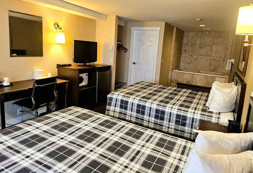 酒店 Rodeway Inn & Suites