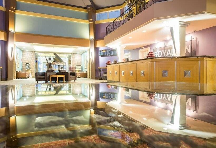 Royal Hotel Edmonton Airport Trademark Collection By Wyndham