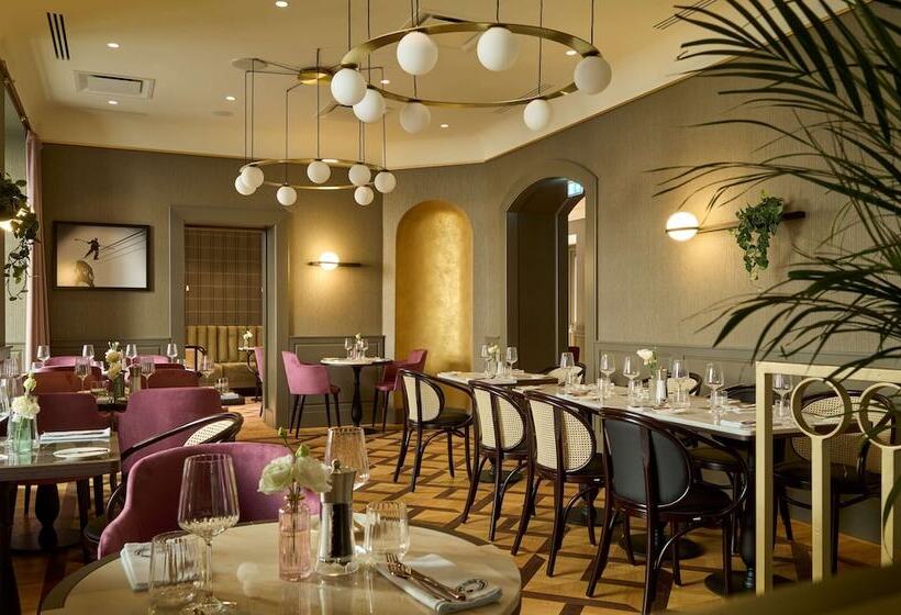 호텔 Saski Krakow, Curio Collection By Hilton