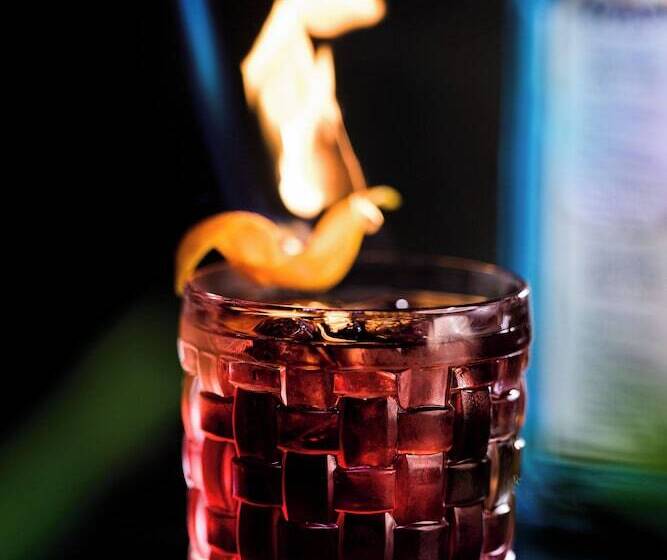 호텔 Saski Krakow, Curio Collection By Hilton