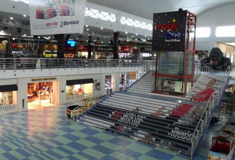 בית מלון כפרי Sheraton Grand Panama