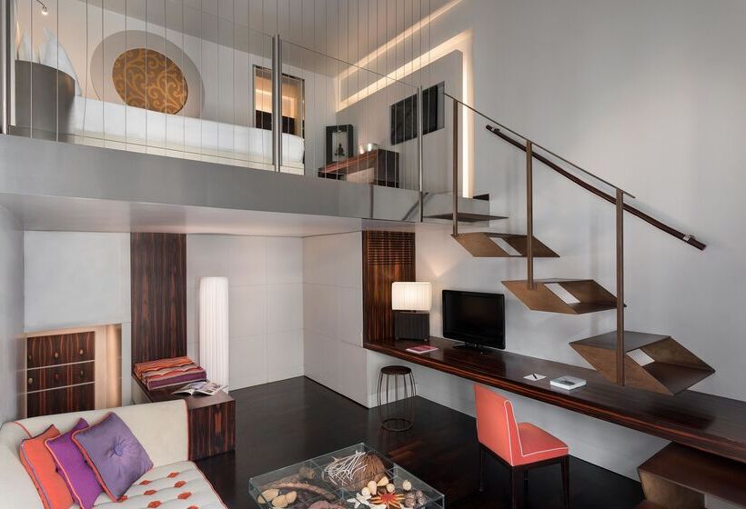 酒店 Sina The Gray