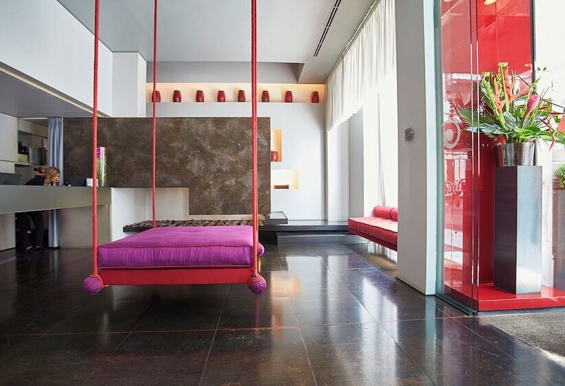 酒店 Sina The Gray